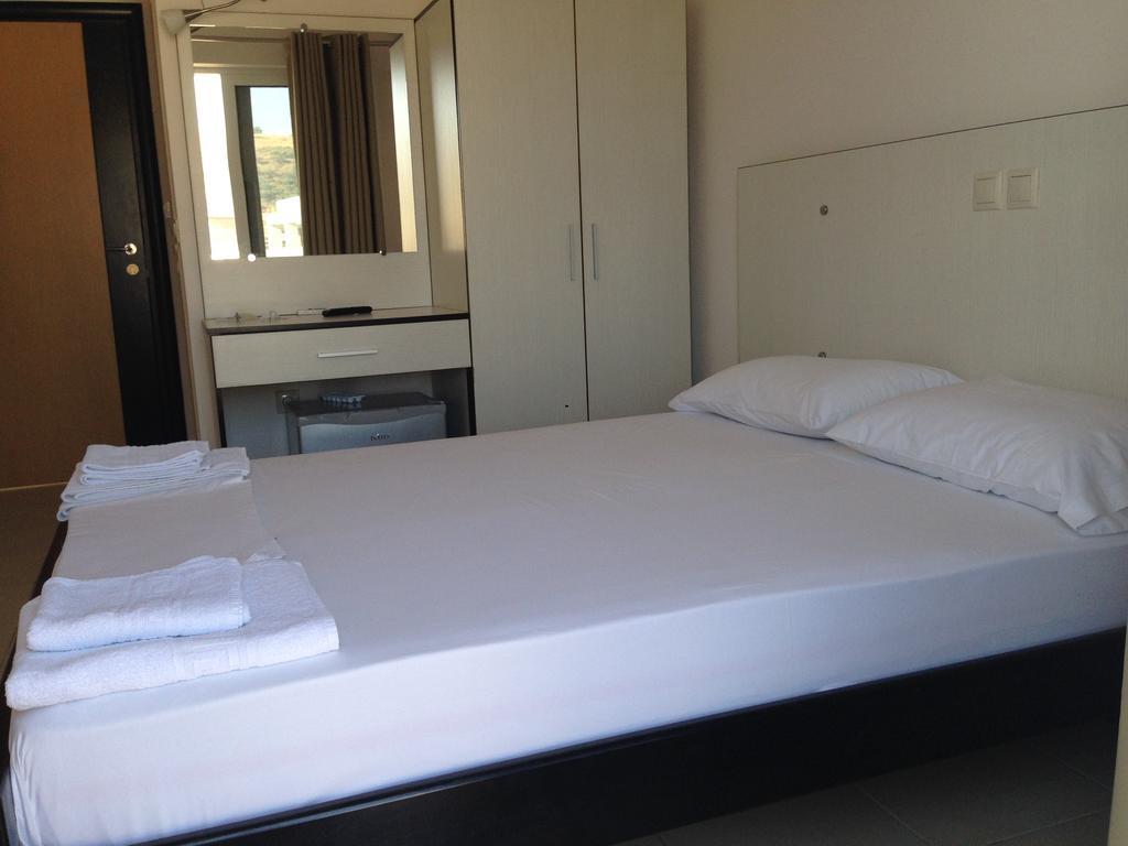 Rondos Hotel Himarë Habitación foto